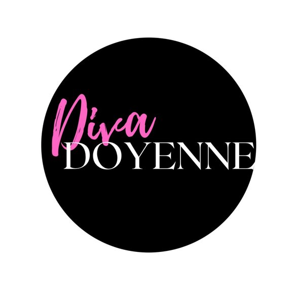 Boutique 8 x 10 nude purse - Picture 5 of 5